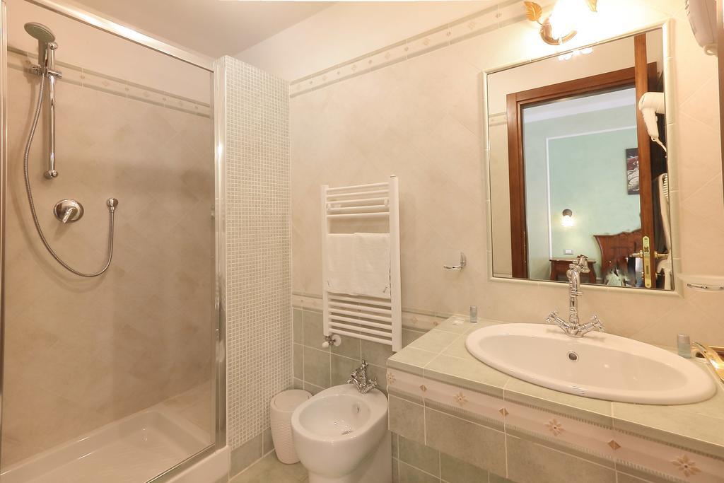Hotel Katti House 2 à Florence Extérieur photo