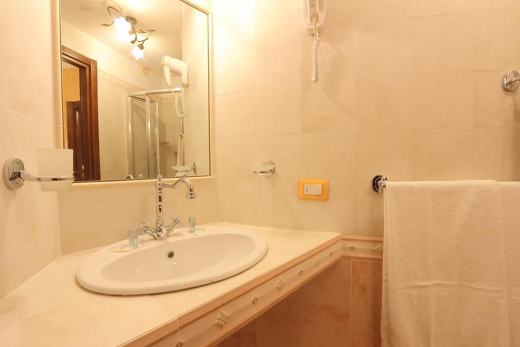 Hotel Katti House 2 à Florence Chambre photo